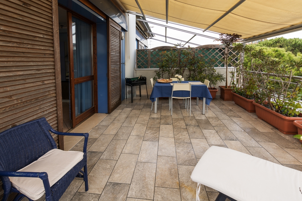 18- The Decked Terrace