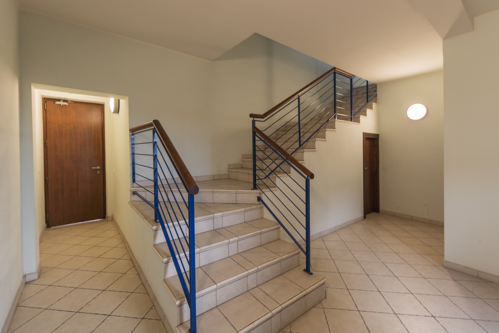 30- Internal Stairs