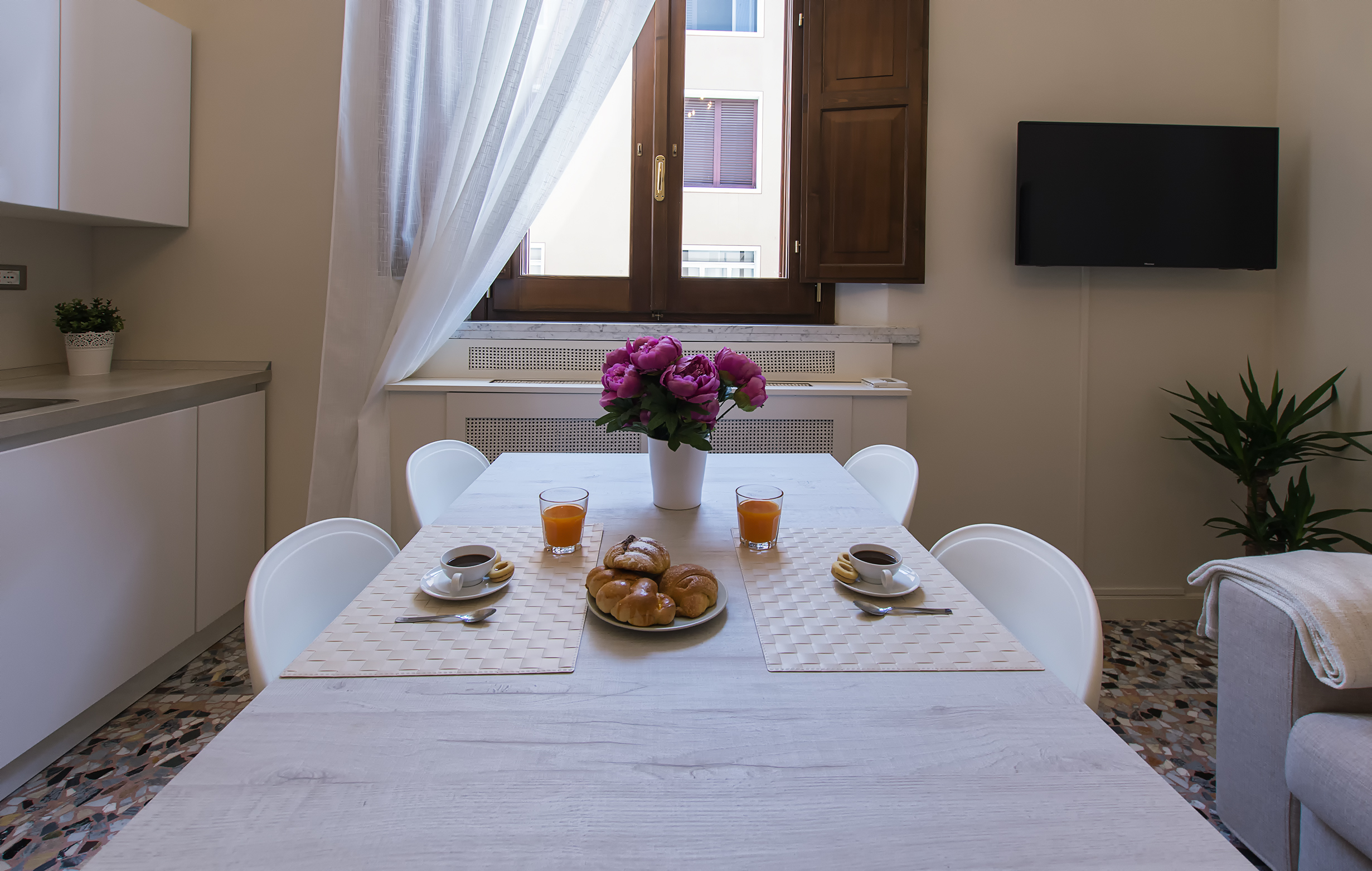 The sunny living room, breakfast time